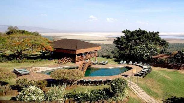 Lake Manyara Family Tour Safari Guide